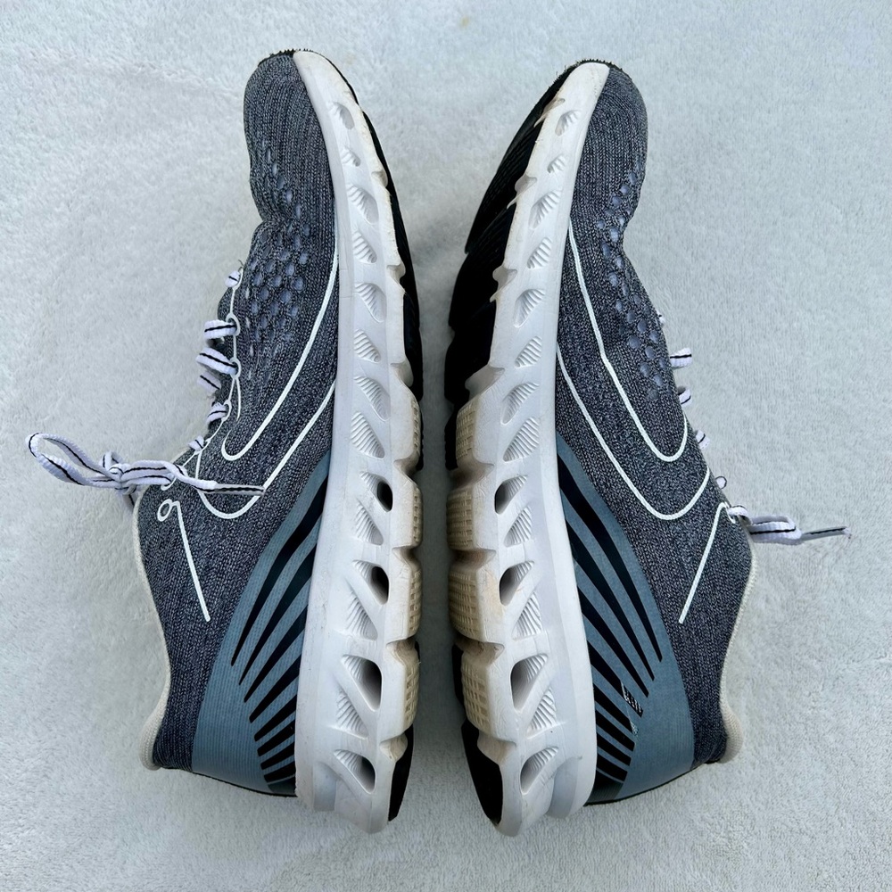 AVIA, Women's AV Tech Runner Lace Up Sneakers sz 9.5